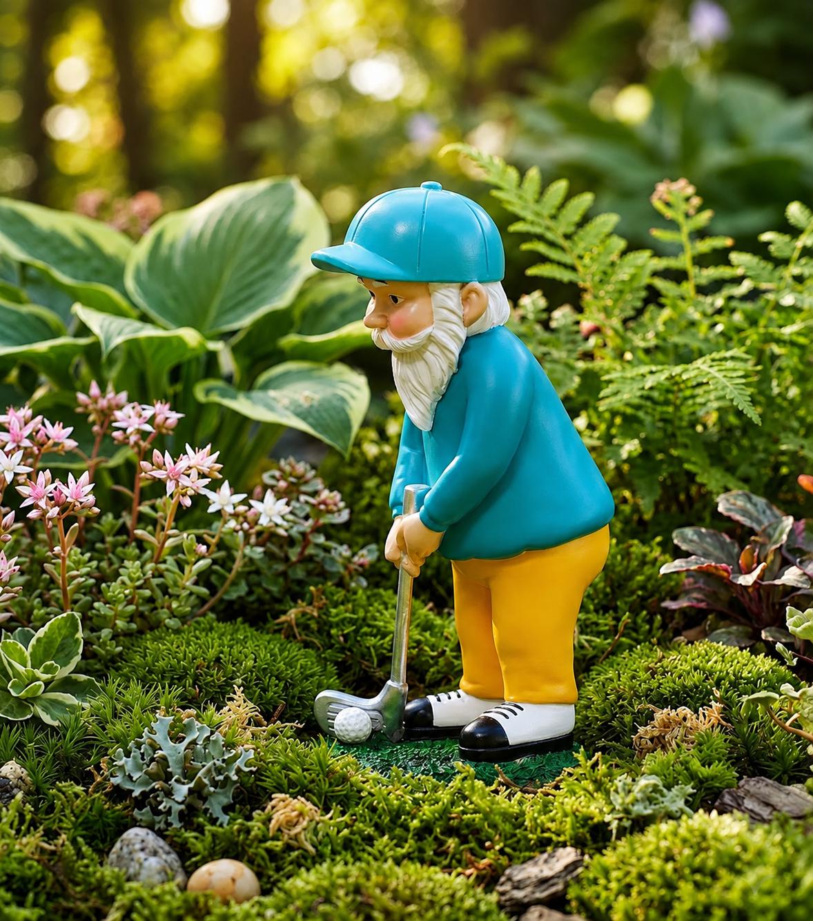 Golf Gnome Statue, Garden Decor, Golfer Gift, Lawn Ornament, Outdoor Figurine, Sports Lover Present, Whimsical Yard Accent, Clubhouse Decor.