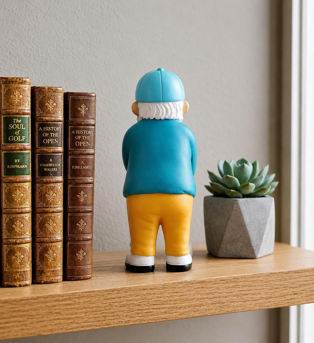 Golf Gnome Statue, Garden Decor, Golfer Gift, Lawn Ornament, Outdoor Figurine, Sports Lover Present, Whimsical Yard Accent, Clubhouse Decor.